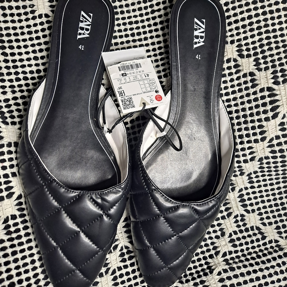Zara Quilted Slip-on